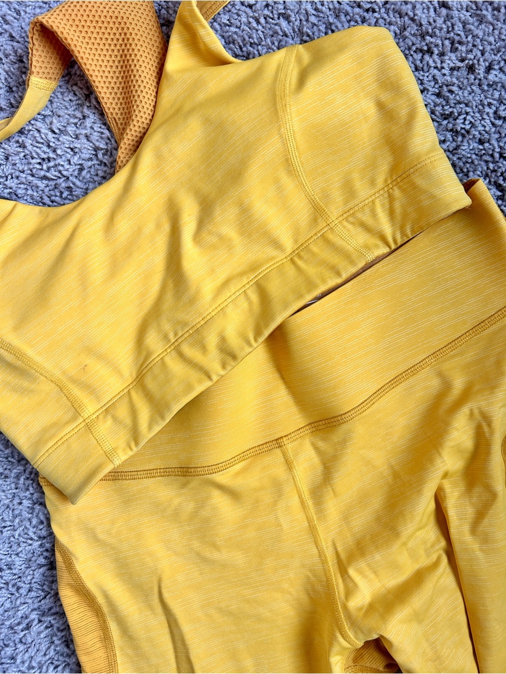 Outdoor Voices Yellow Active Set - Picture 2 of 4
